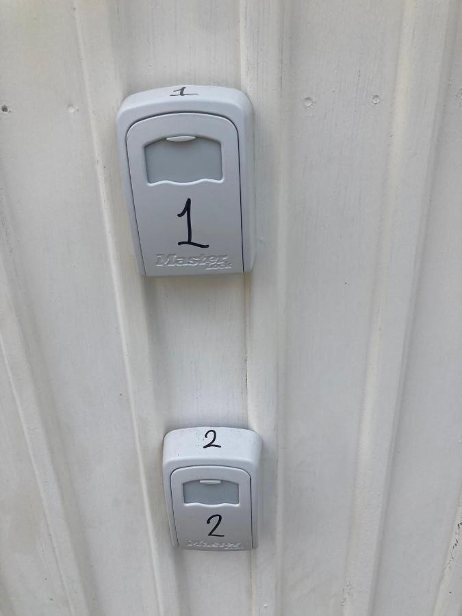 Location Chambre Avec Salle De Bain Et Partie Commune Sea View & Mountain View Renting 1 Of 3 Bedrooms With Shared Common Space 3 Bdrm Apt Not 1 Bdrm Plus Clime Ou Ac باستيا المظهر الخارجي الصورة